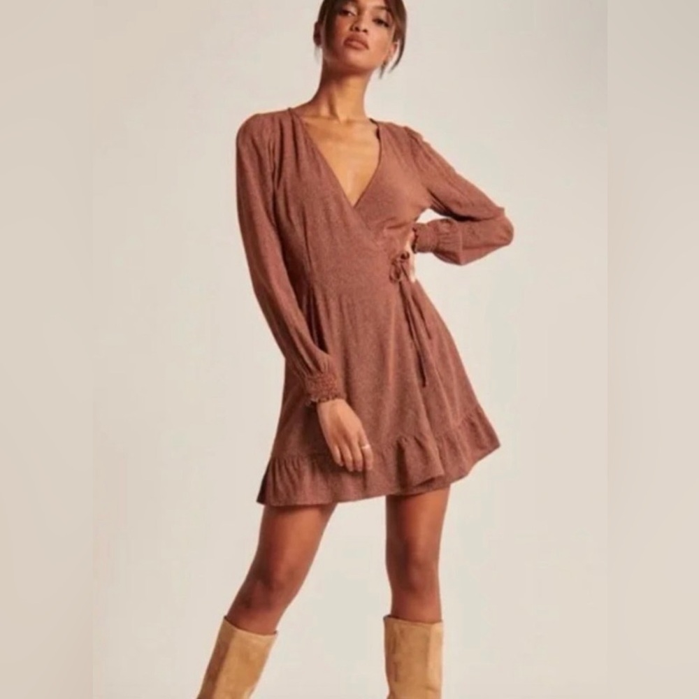 Abercrombie & Fitch Brown Polka Dot Mini Wrap Dress long sleeve, Small